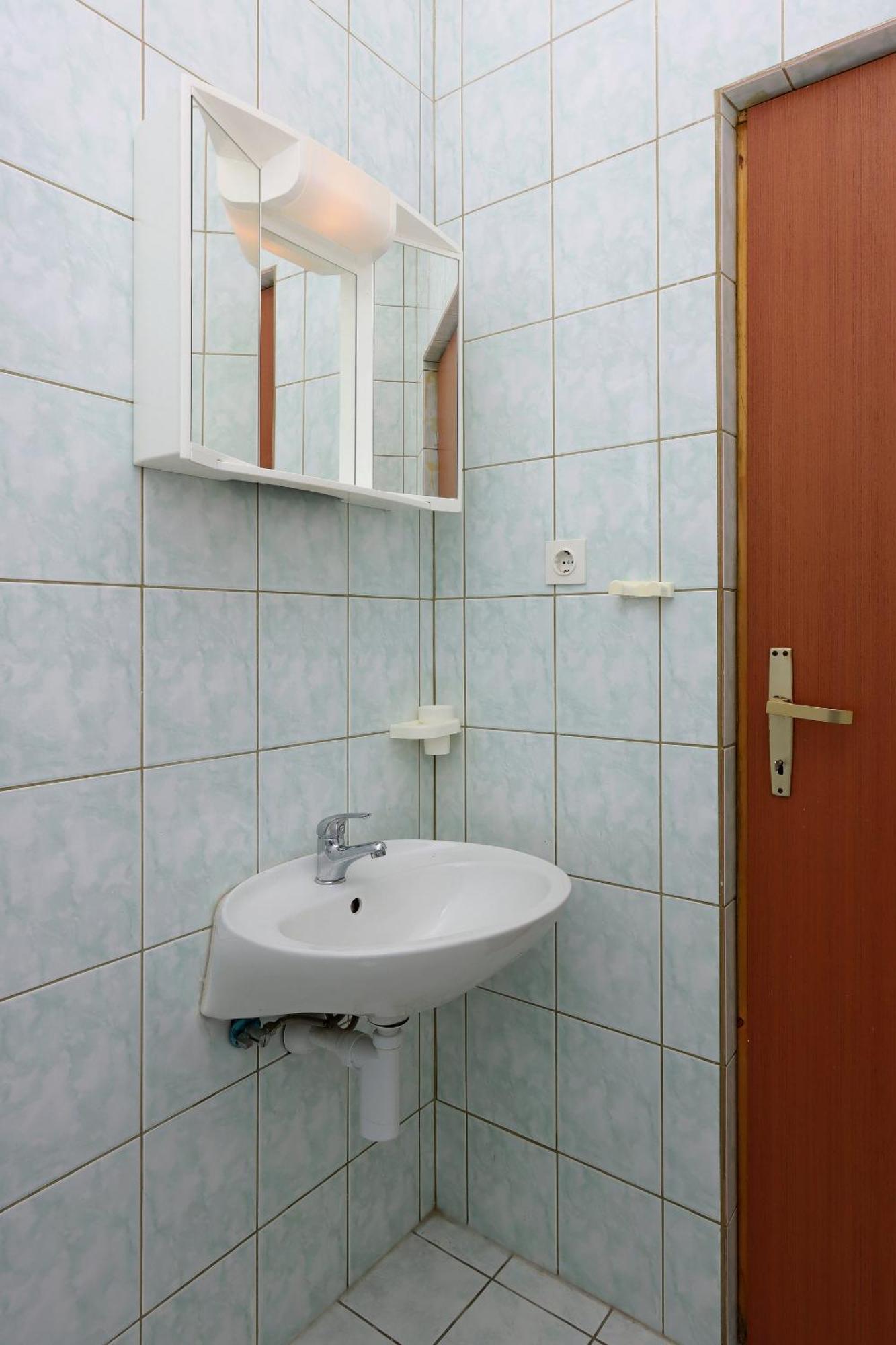 Apartments And Rooms With Parking Space Selce, Crikvenica - 2362 Ruang foto