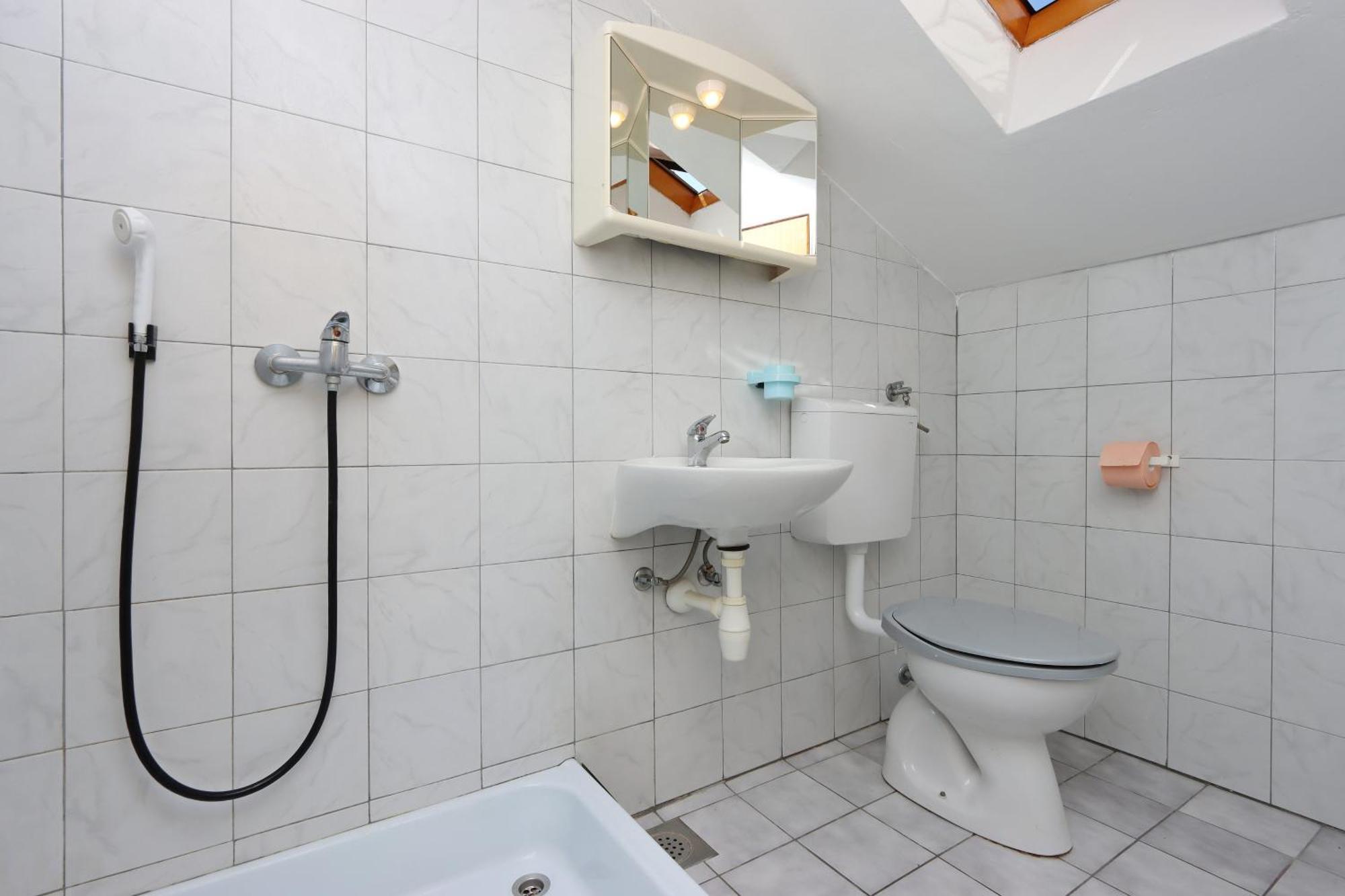 Apartments And Rooms With Parking Space Selce, Crikvenica - 2362 Ruang foto