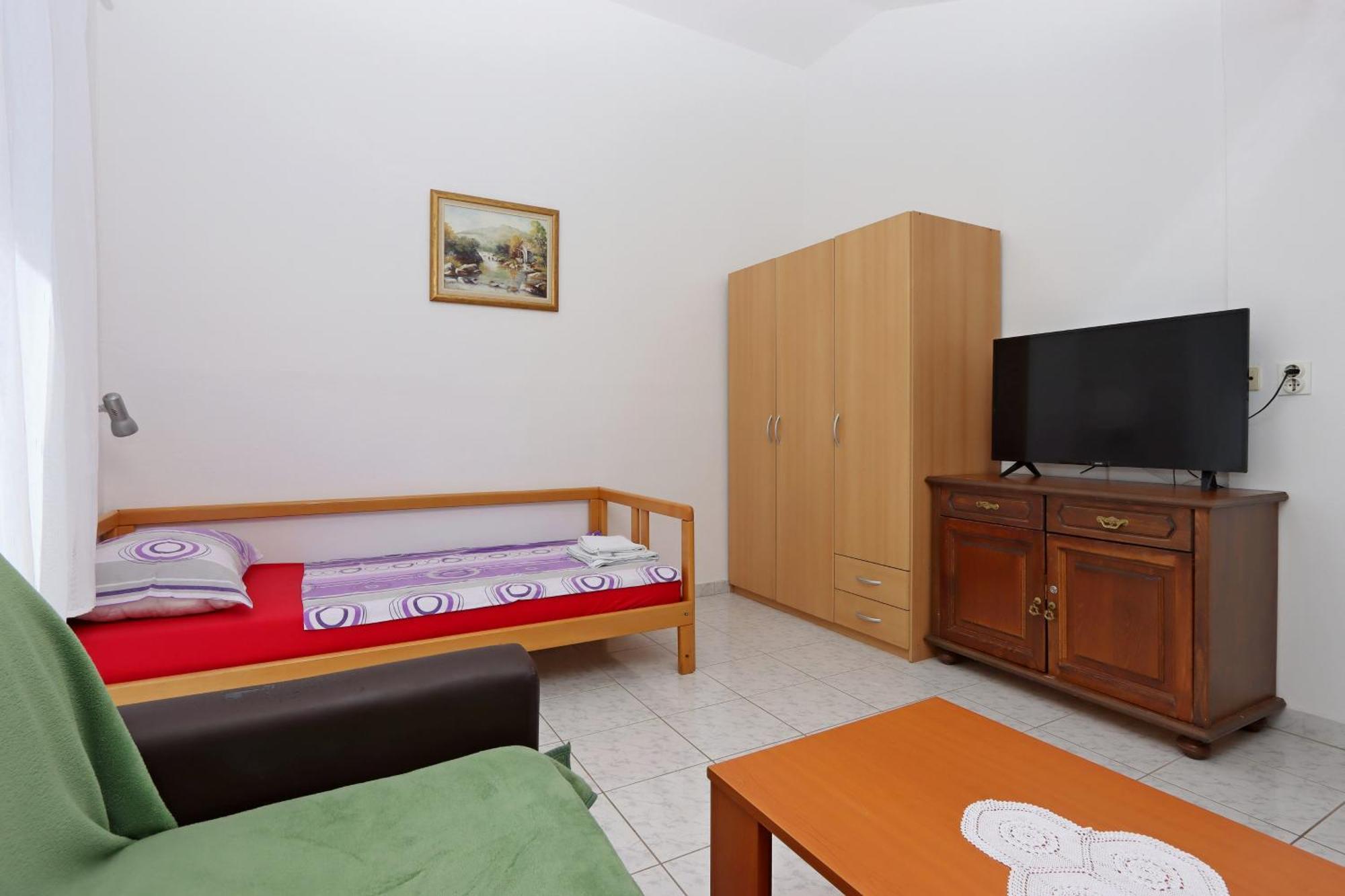 Apartments And Rooms With Parking Space Selce, Crikvenica - 2362 Ruang foto