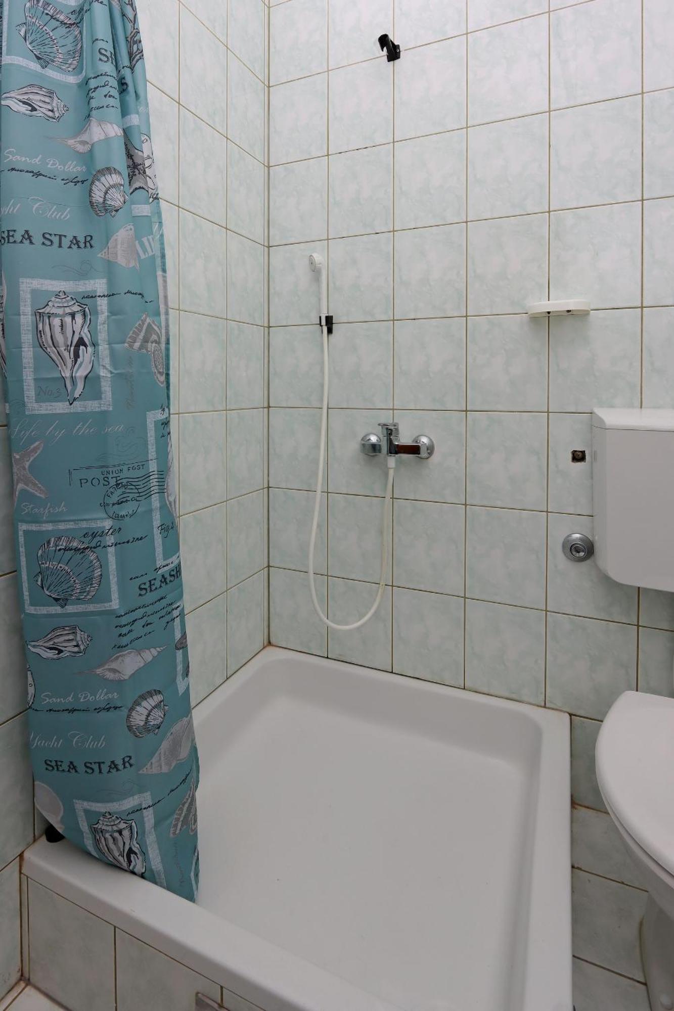 Apartments And Rooms With Parking Space Selce, Crikvenica - 2362 Ruang foto